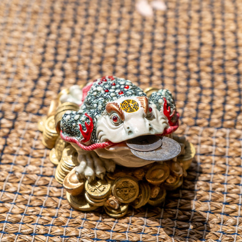 Prosperity money frog for workplace success - Business Feng Shui Perth